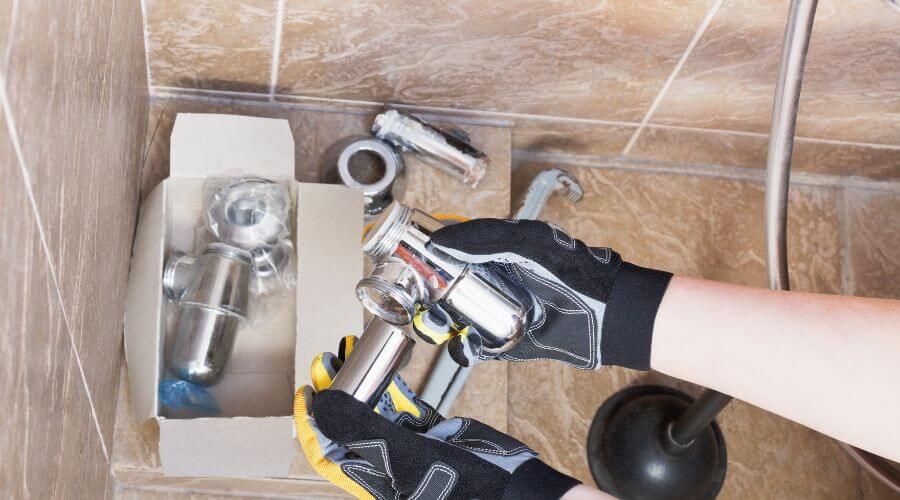 Professional residential roofers in Selmer, TN